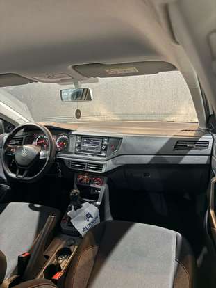 VOLKSWAGEN-POLO-2024