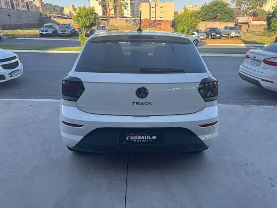 VOLKSWAGEN-POLO-2024