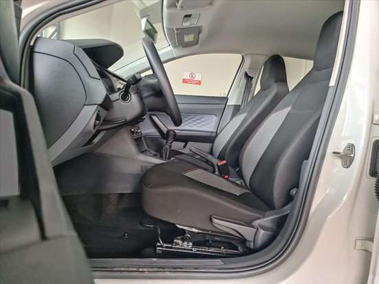 VOLKSWAGEN-POLO-2024