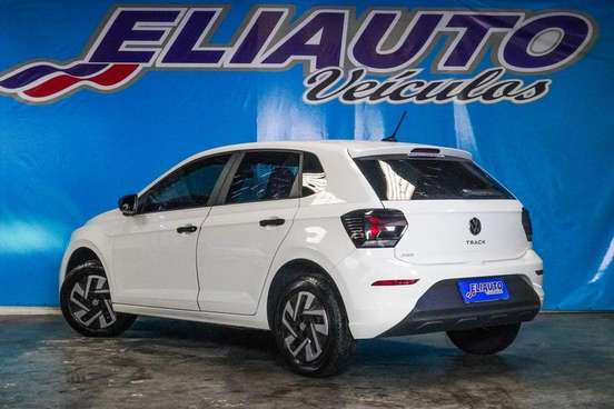 VOLKSWAGEN-POLO-2025