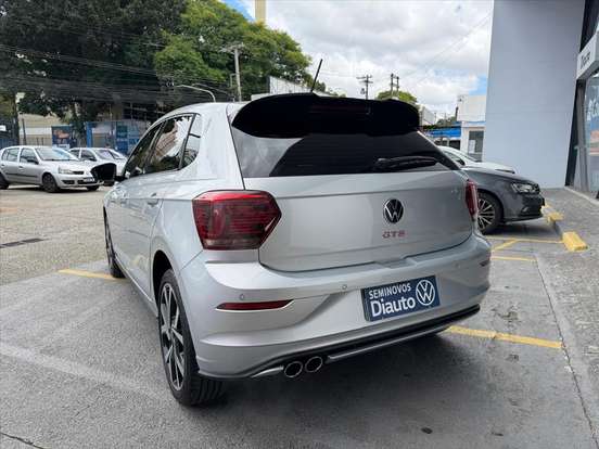 VOLKSWAGEN-POLO-1.4 250 TSI GTS AUTOMÁTICO VOLKSWAGEN-POLO-2024