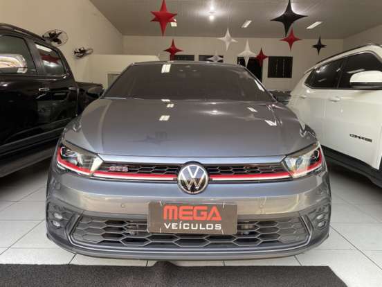 VOLKSWAGEN-POLO-2023