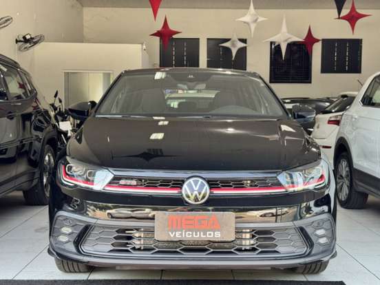 VOLKSWAGEN-POLO-2023