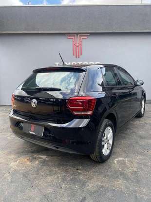 VOLKSWAGEN-POLO-2019
