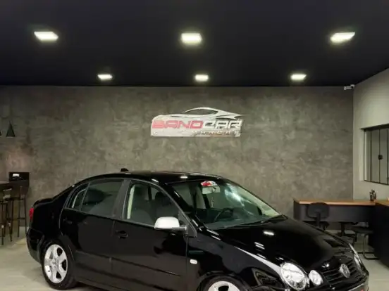 VOLKSWAGEN-POLO SEDAN-1.6 MI 8V FLEX 4P MANUAL VOLKSWAGEN-POLO SEDAN-2006