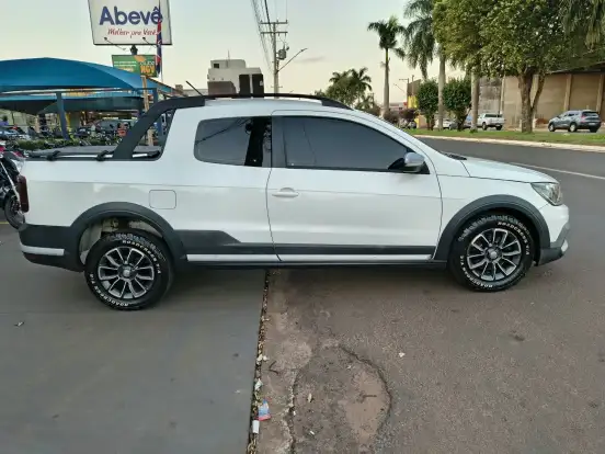 VOLKSWAGEN-SAVEIRO-1.6 CROSS CD 16V FLEX 2P MANUAL VOLKSWAGEN-SAVEIRO-2016