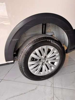 VOLKSWAGEN-SAVEIRO-2022