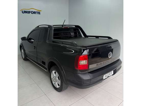 VOLKSWAGEN-SAVEIRO-2012