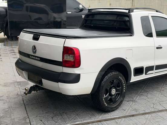 VOLKSWAGEN-SAVEIRO-2013