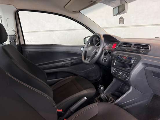 VOLKSWAGEN-SAVEIRO-2024
