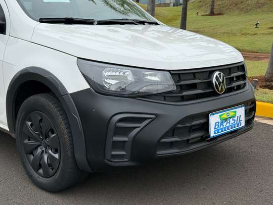VOLKSWAGEN-SAVEIRO-2023
