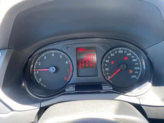 VOLKSWAGEN-SAVEIRO-2024