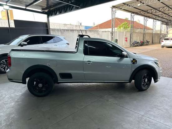 VOLKSWAGEN-SAVEIRO-2016