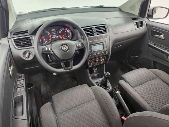 VOLKSWAGEN-SPACE CROSS-1.6 MSI 16V FLEX 4P MANUAL VOLKSWAGEN-SPACE CROSS-2015