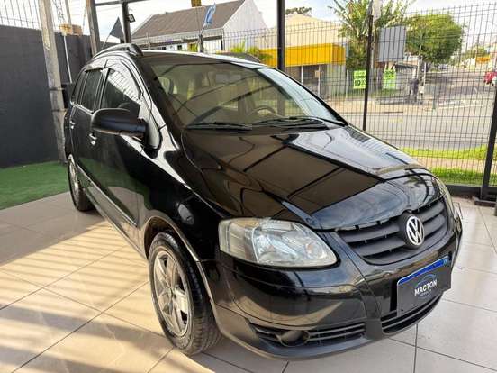 VOLKSWAGEN-SPACEFOX-2006