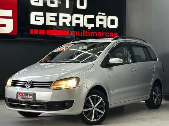 VOLKSWAGEN-SPACEFOX-2012
