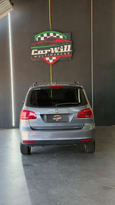 VOLKSWAGEN-SPACEFOX-2013