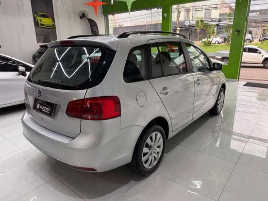 VOLKSWAGEN-SPACEFOX-2011