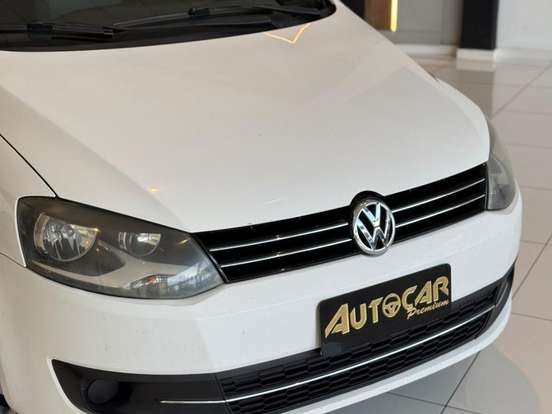 VOLKSWAGEN-SPACEFOX-1.6 MI TREND 8V FLEX 4P MANUAL VOLKSWAGEN-SPACEFOX-2010
