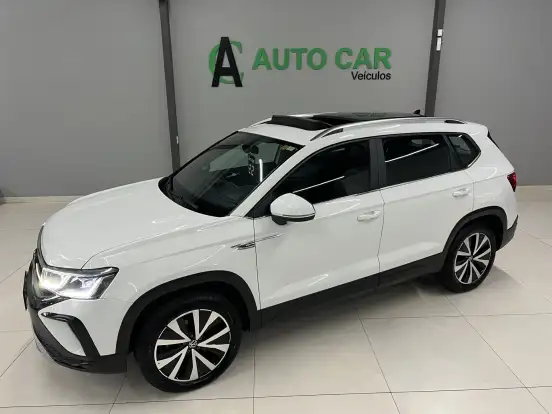 VOLKSWAGEN-TAOS-2021