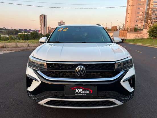 VOLKSWAGEN-TAOS-2021