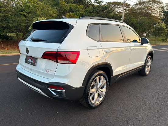 VOLKSWAGEN-TAOS-1.4 250 TSI TOTAL FLEX COMFORTLINE AUTOMÁTICO VOLKSWAGEN-TAOS-2021