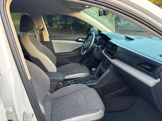 VOLKSWAGEN-TAOS-1.4 250 TSI TOTAL FLEX COMFORTLINE AUTOMÁTICO VOLKSWAGEN-TAOS-2021