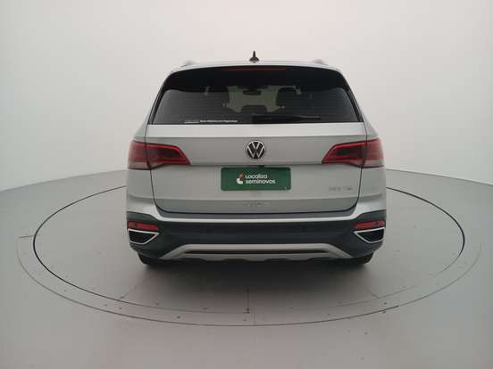 VOLKSWAGEN-TAOS-2024