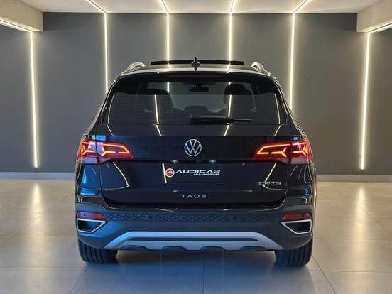 VOLKSWAGEN-TAOS-2024