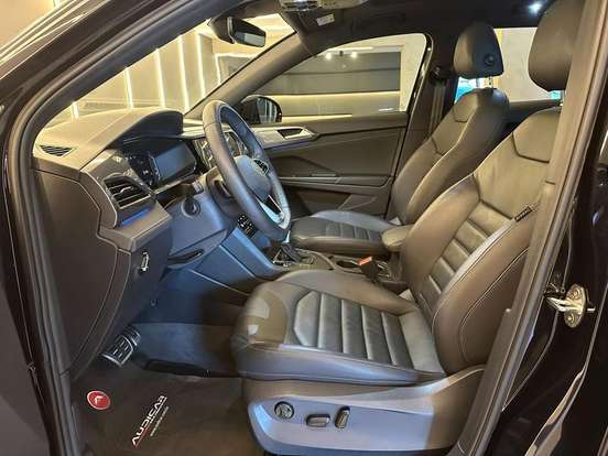 VOLKSWAGEN-TAOS-2024