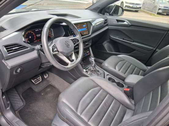 VOLKSWAGEN-TAOS-2023