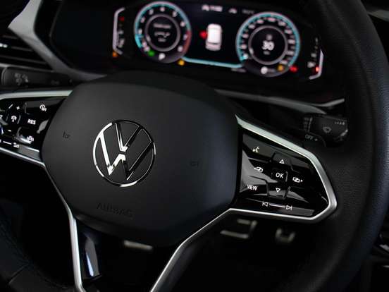 VOLKSWAGEN-TAOS-1.4 250 TSI TOTAL FLEX HIGHLINE AUTOMÁTICO VOLKSWAGEN-TAOS-2024
