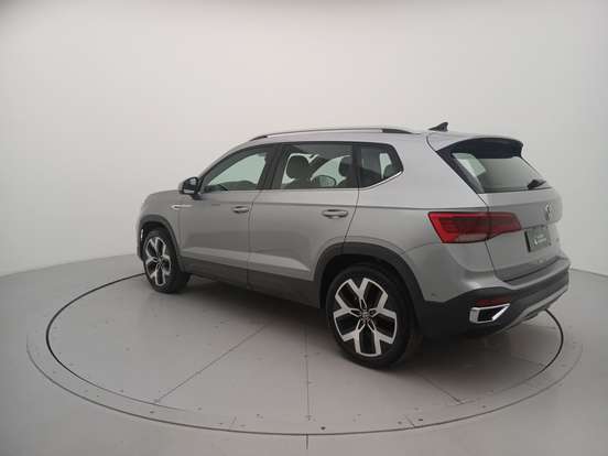 VOLKSWAGEN-TAOS-1.4 250 TSI TOTAL FLEX HIGHLINE AUTOMÁTICO VOLKSWAGEN-TAOS-2024