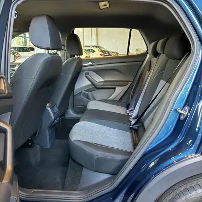 VOLKSWAGEN-T-CROSS-2025