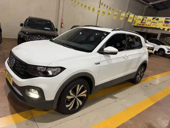 VOLKSWAGEN-T-CROSS-2021