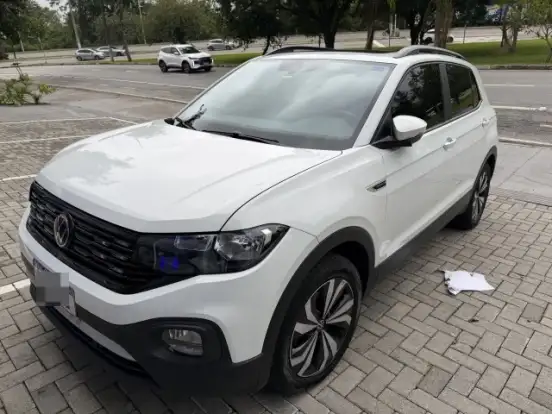 VOLKSWAGEN-T-CROSS-1.0 200 TSI TOTAL FLEX COMFORTLINE AUTOMÁTICO VOLKSWAGEN-T-CROSS-2023