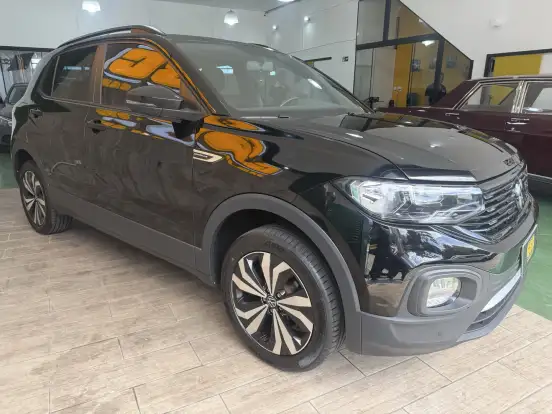 VOLKSWAGEN-T-CROSS-2022