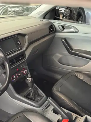 VOLKSWAGEN-T-CROSS-2021