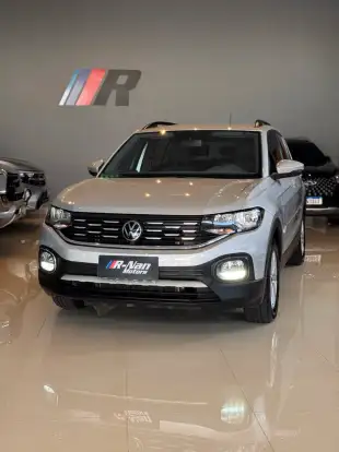 VOLKSWAGEN-T-CROSS-2020