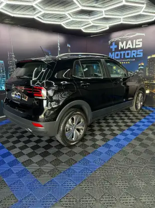 VOLKSWAGEN-T-CROSS-2024