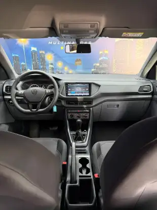 VOLKSWAGEN-T-CROSS-2024
