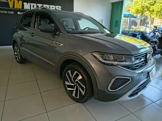 VOLKSWAGEN T-CROSS 1.4 250 TSI TOTAL FLEX HIGHLINE AUTOMÁTICO