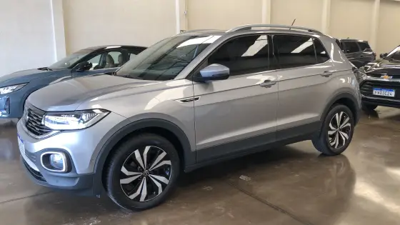 VOLKSWAGEN T-CROSS 1.4 250 TSI TOTAL FLEX HIGHLINE AUTOMÁTICO