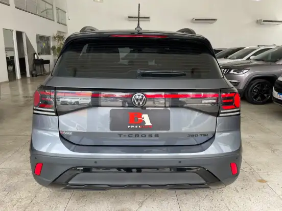VOLKSWAGEN-T-CROSS-1.4 250 TSI TOTAL FLEX HIGHLINE AUTOMÁTICO VOLKSWAGEN-T-CROSS-2024