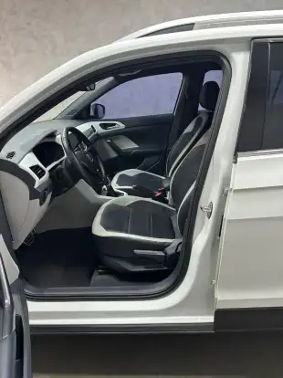 VOLKSWAGEN-T-CROSS-2021