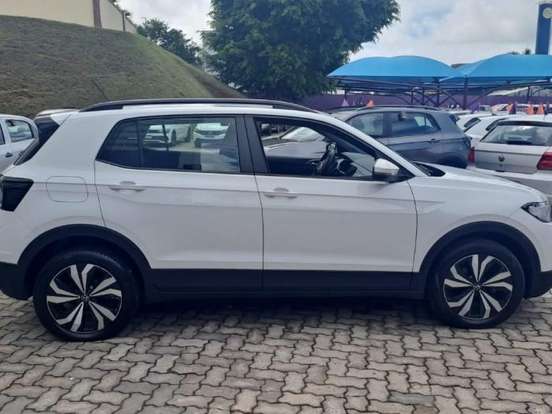 VOLKSWAGEN-T-CROSS-1.0 200 TSI TOTAL FLEX AUTOMÁTICO VOLKSWAGEN-T-CROSS-2024
