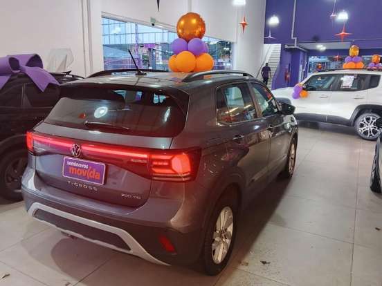 VOLKSWAGEN-T-CROSS-2025