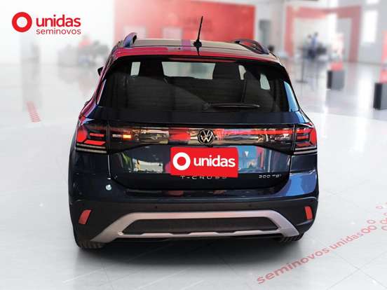 VOLKSWAGEN-T-CROSS-2025