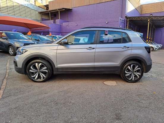 VOLKSWAGEN-T-CROSS-2025
