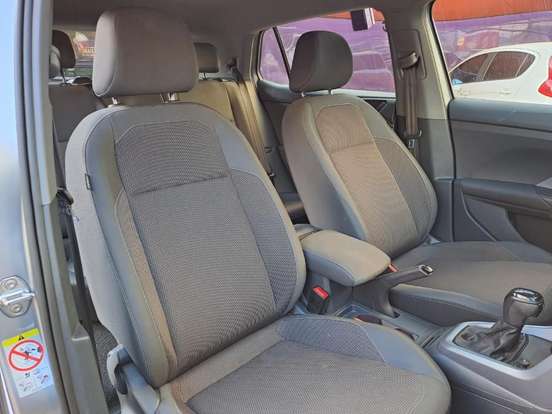 VOLKSWAGEN-T-CROSS-1.0 200 TSI TOTAL FLEX AUTOMÁTICO VOLKSWAGEN-T-CROSS-2025